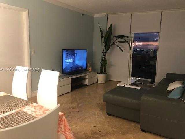 Small Image of 1800 SOUTH OCEAN DR #LP4206, Hallandale Beach Number 7