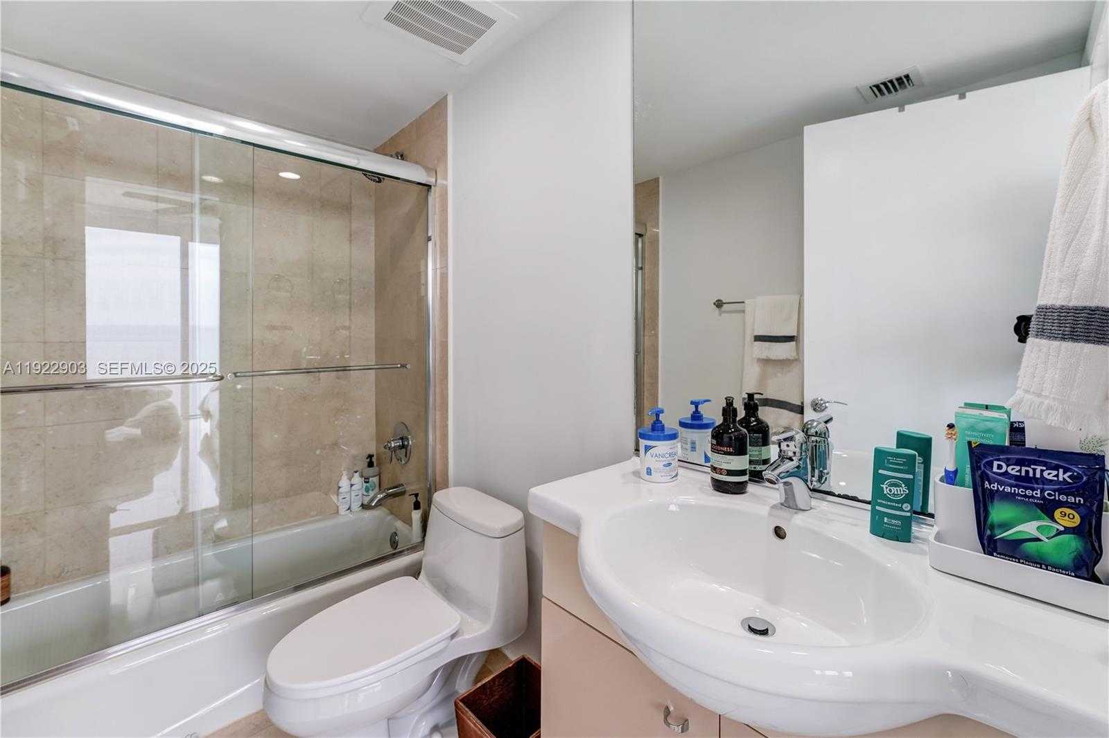 Small Image of 1830 SOUTH OCEAN DR #3002, Hallandale Beach Number 17