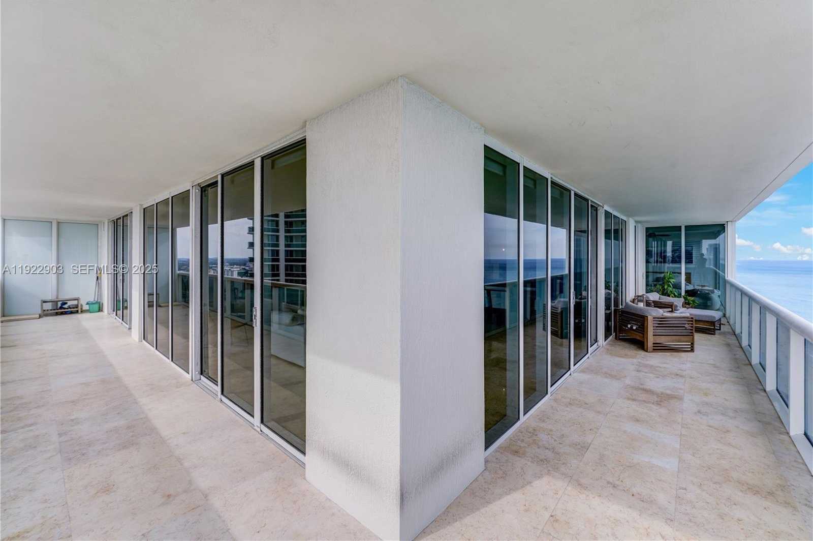 Small Image of 1830 SOUTH OCEAN DR #3002, Hallandale Beach Number 20