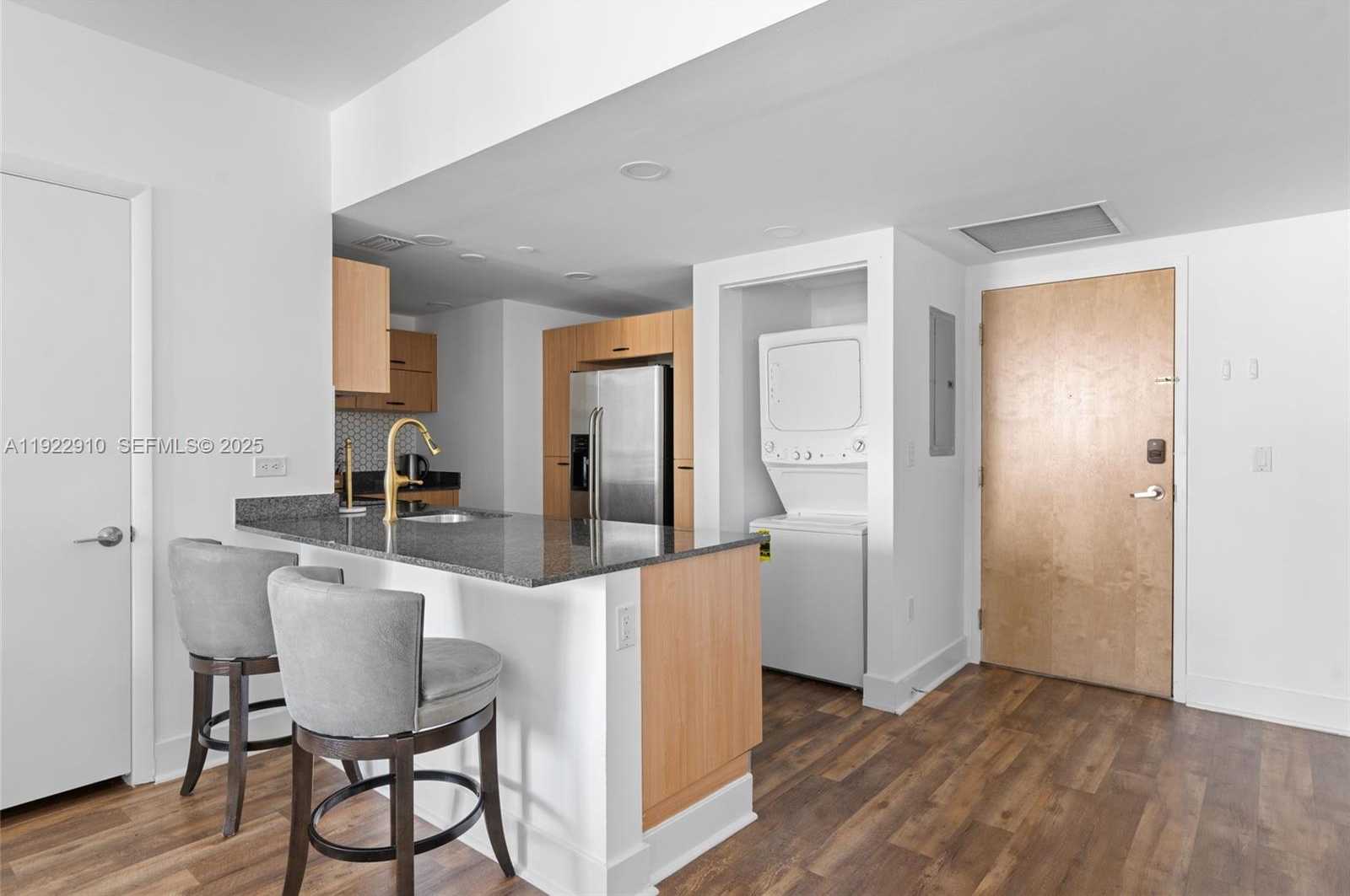 Small Image of 350 SOUTH MIAMI AVE #1803, Miami Number 17