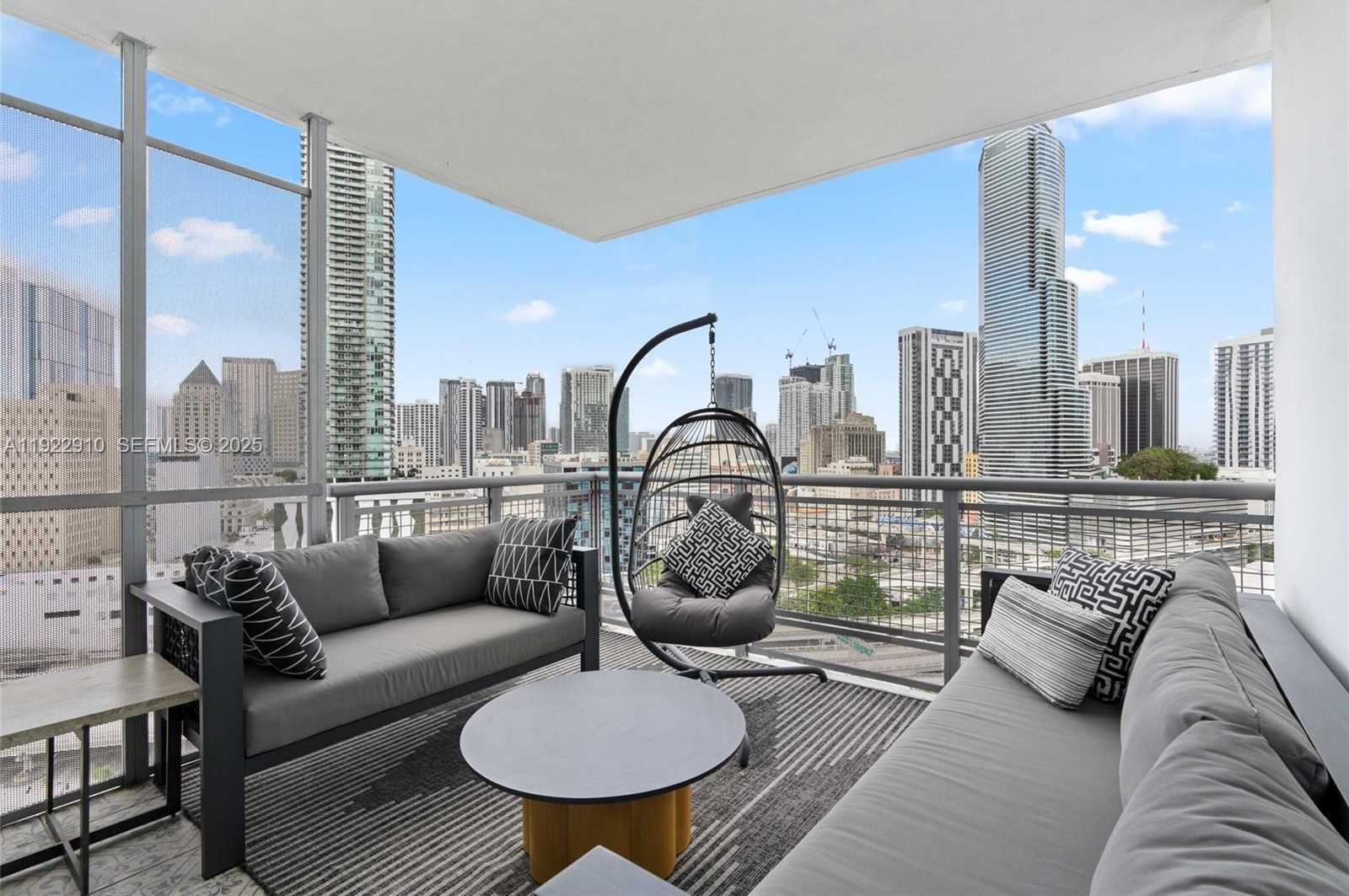 Small Image of 350 SOUTH MIAMI AVE #1803, Miami Number 31