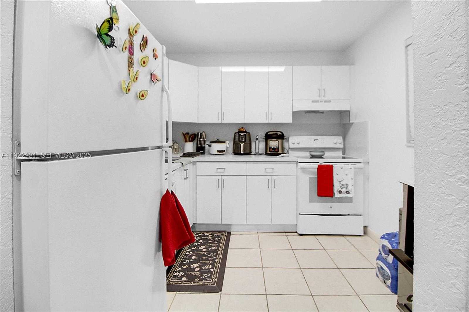 Small Image of 7700 CAMINO REAL #D-101, Miami Number 2