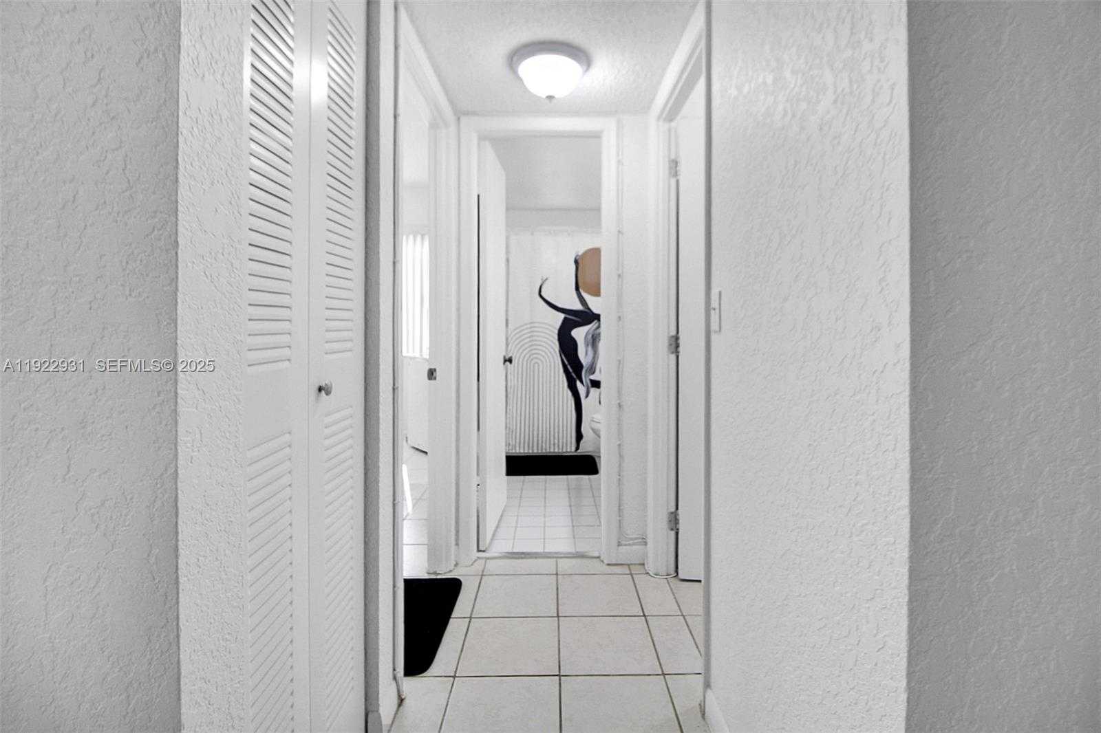 Small Image of 7700 CAMINO REAL #D-101, Miami Number 9