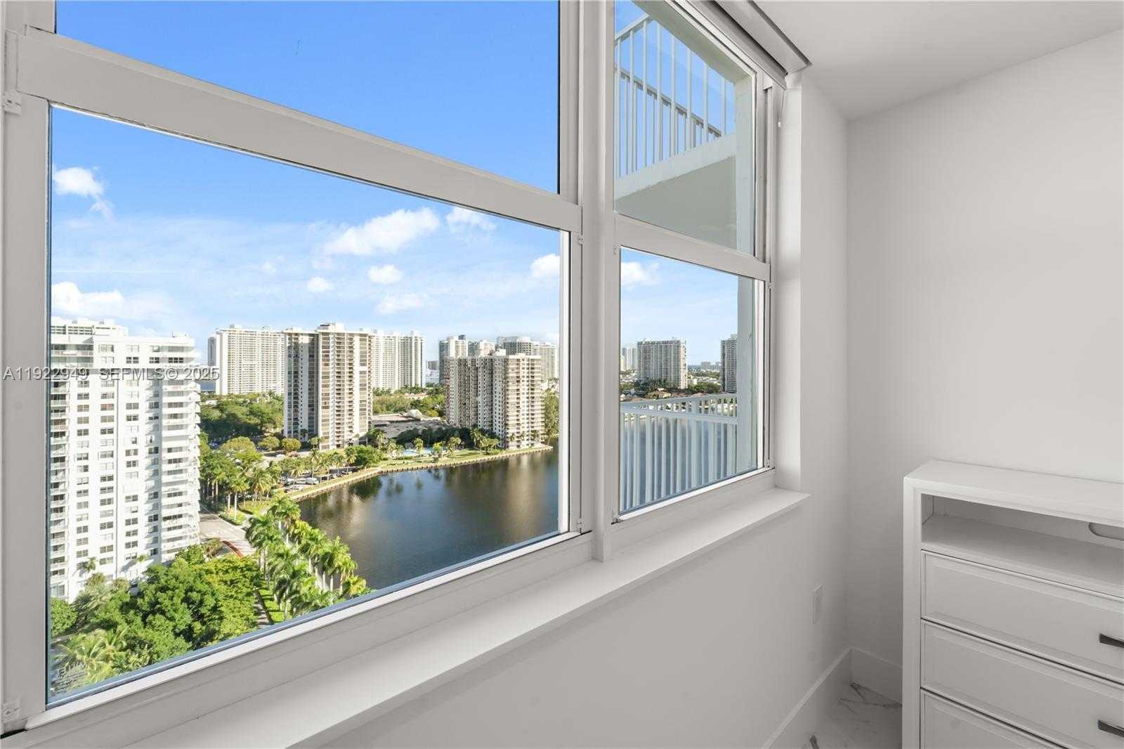 Small Image of 2801 NORTH EAST 183RD ST #2116W, Aventura Number 13