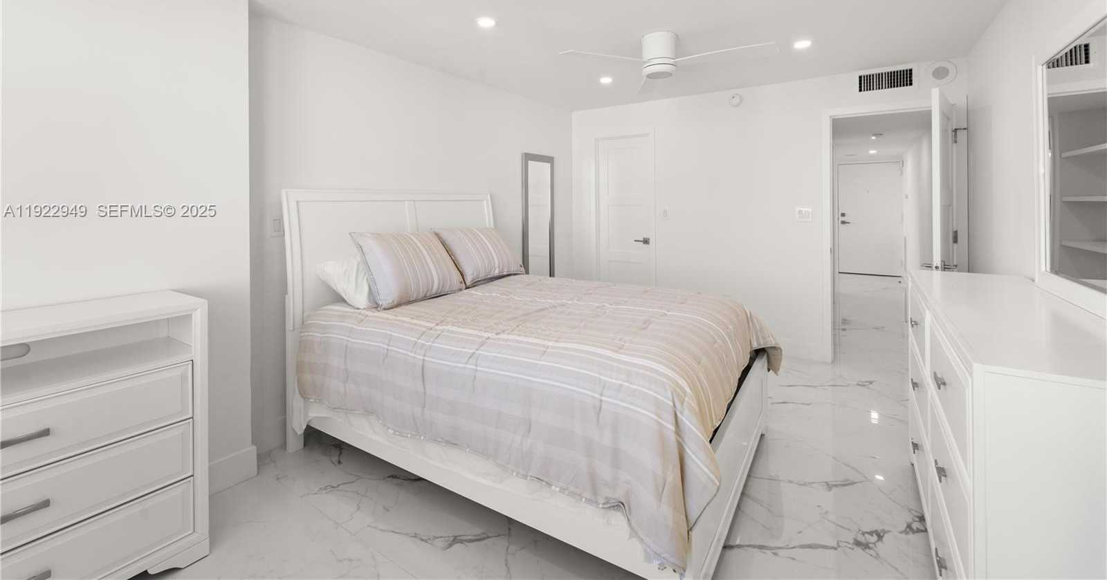 Small Image of 2801 NORTH EAST 183RD ST #2116W, Aventura Number 15