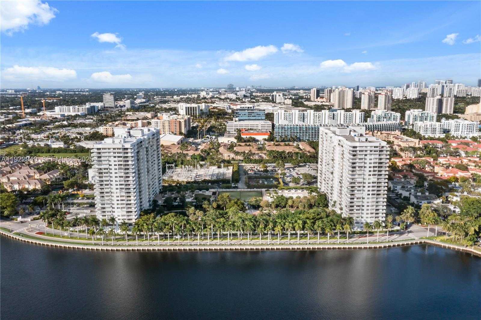 Small Image of 2801 NORTH EAST 183RD ST #2116W, Aventura Number 21