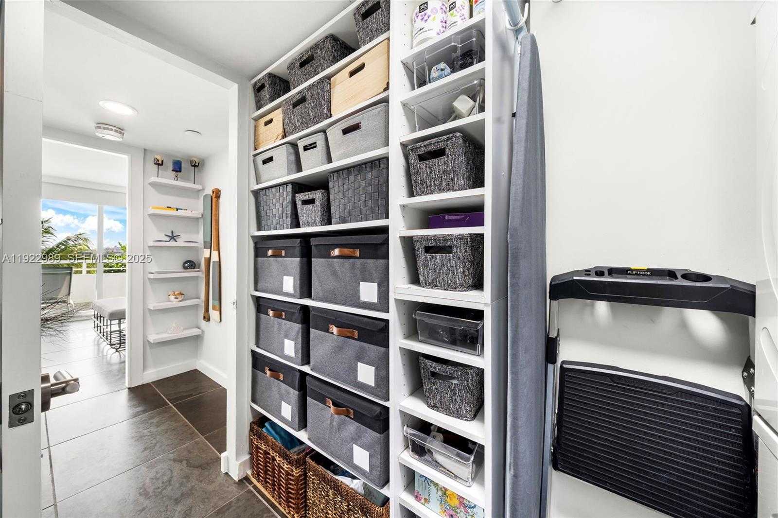 Small Image of 400 SOUTH POINTE DR #401, Miami Beach Number 34