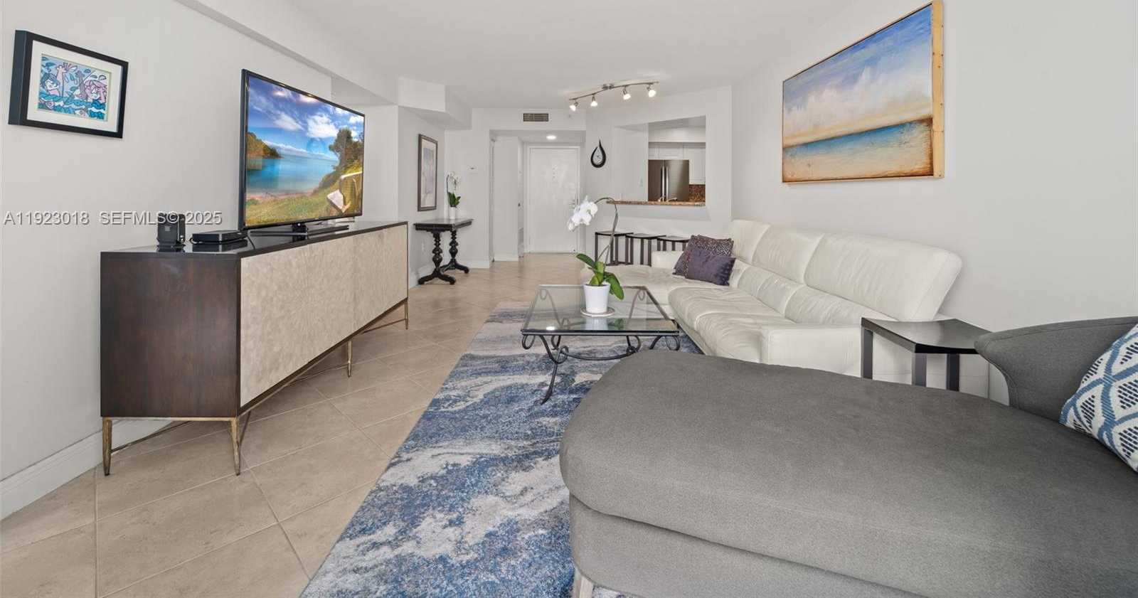 Small Image of 1900 SUNSET HARBOUR DR #2115, Miami Beach Number 10