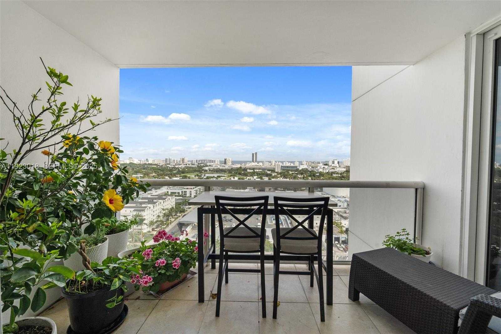 Small Image of 1900 SUNSET HARBOUR DR #2115, Miami Beach Number 20