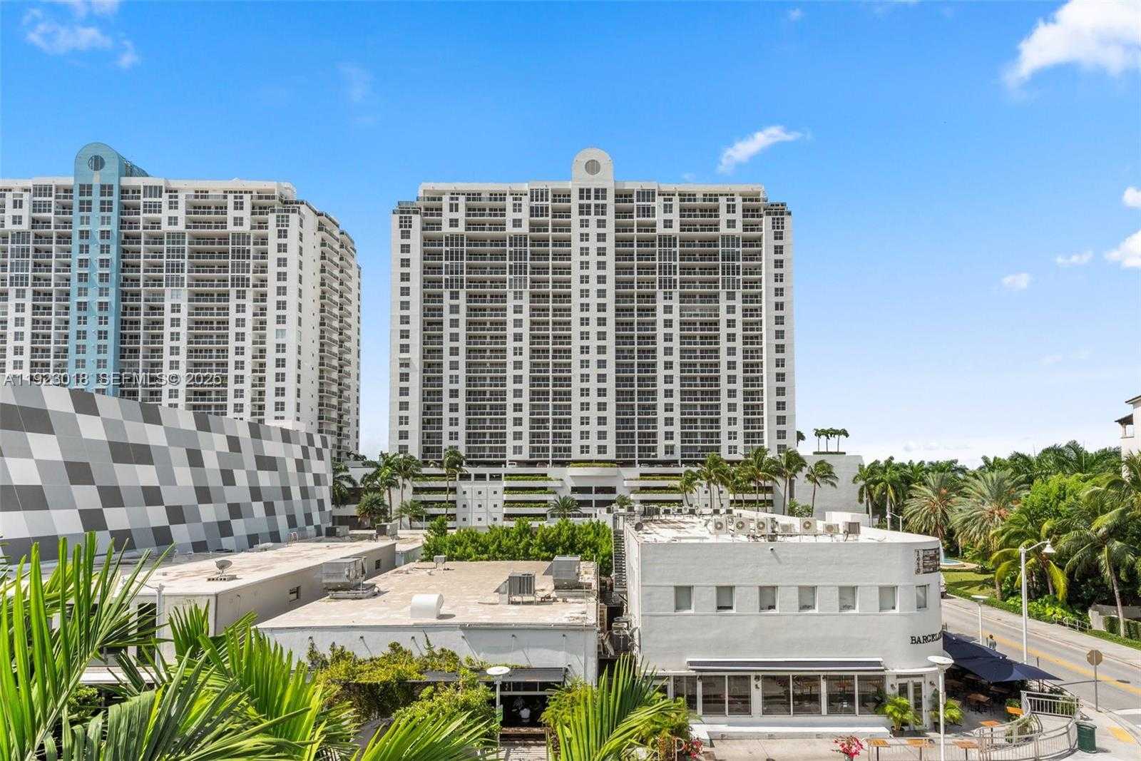 Small Image of 1900 SUNSET HARBOUR DR #2115, Miami Beach Number 27