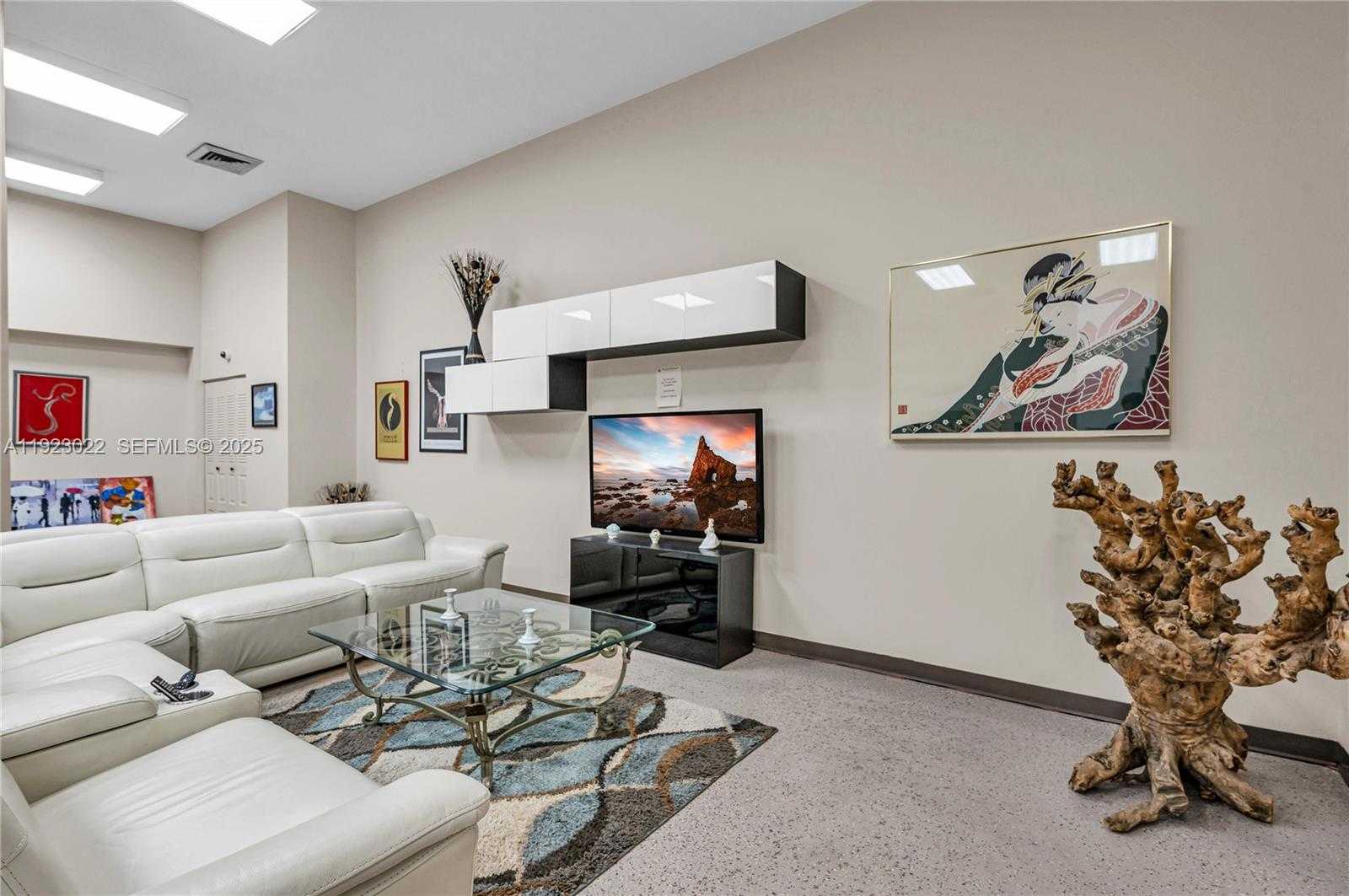 Small Image of 301 174TH ST #820, Sunny Isles Beach Number 19