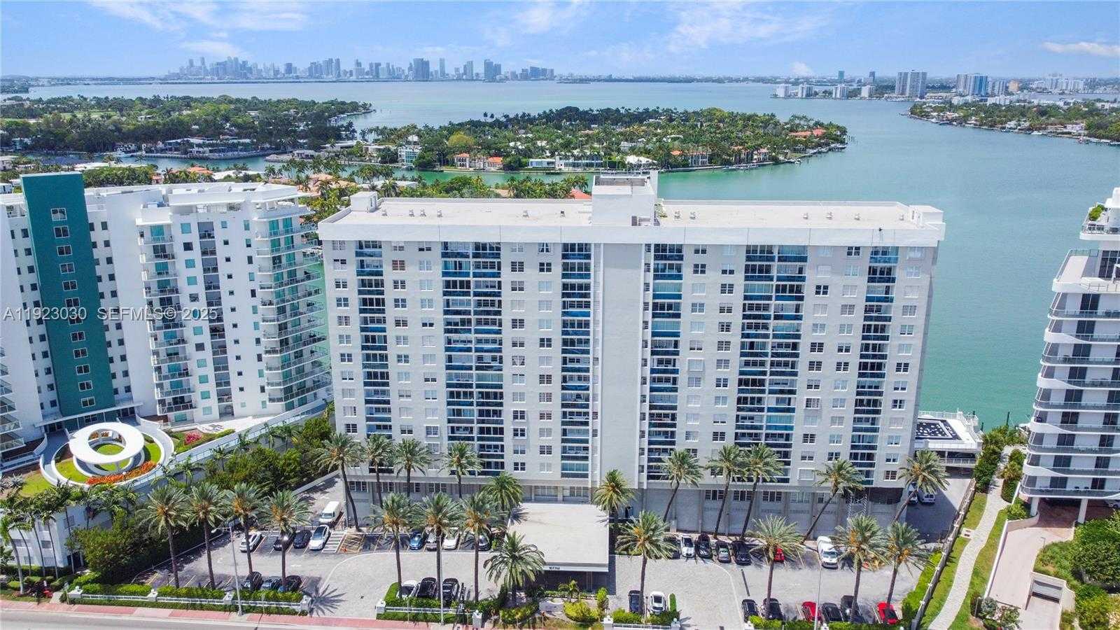 Small Image of 6770 INDIAN CREEK DR #6O, Miami Beach Number 1