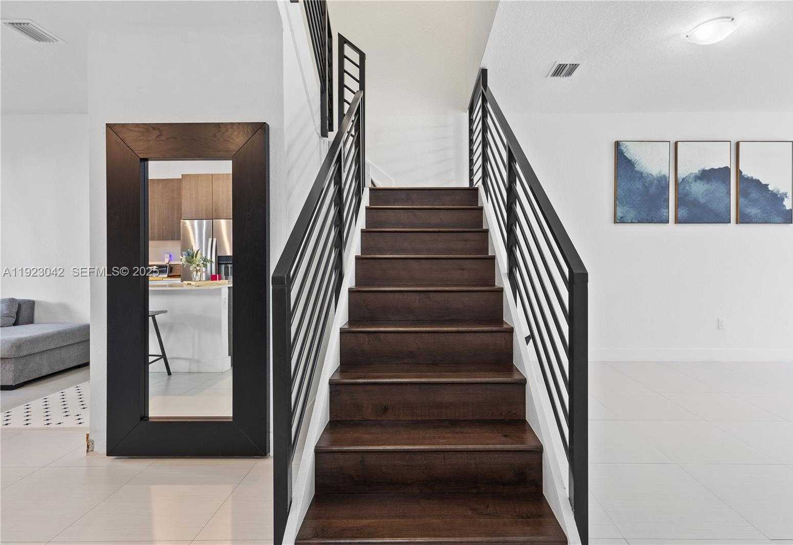 Small Image of 500 SOUTH WEST 91ST AVE, Miami Number 14