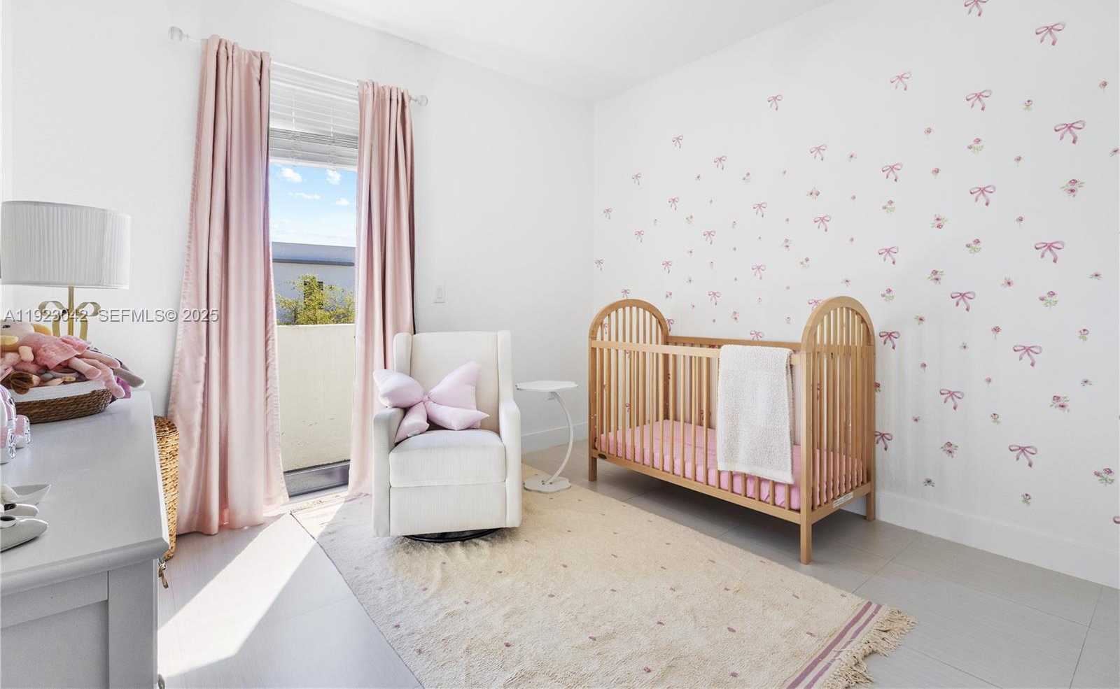 Small Image of 500 SOUTH WEST 91ST AVE, Miami Number 20