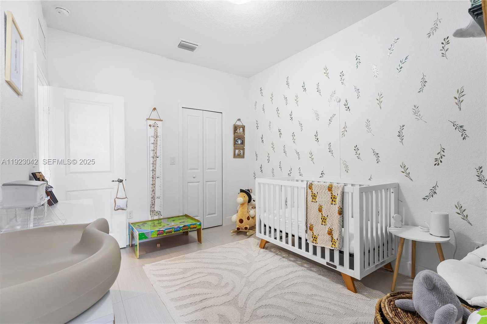 Small Image of 500 SOUTH WEST 91ST AVE, Miami Number 22