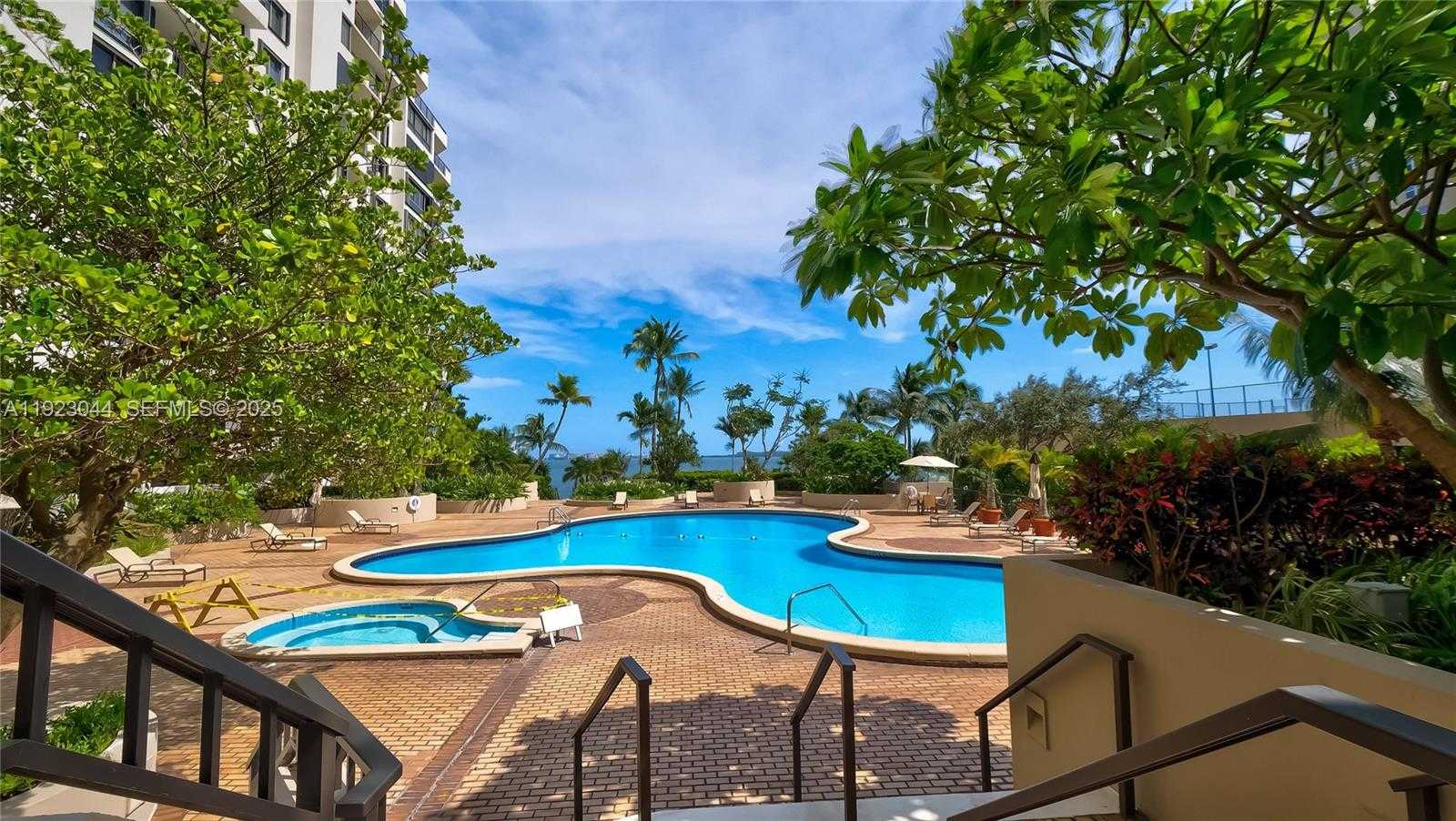 Small Image of 520 BRICKELL KEY DR #A604, Miami Number 51