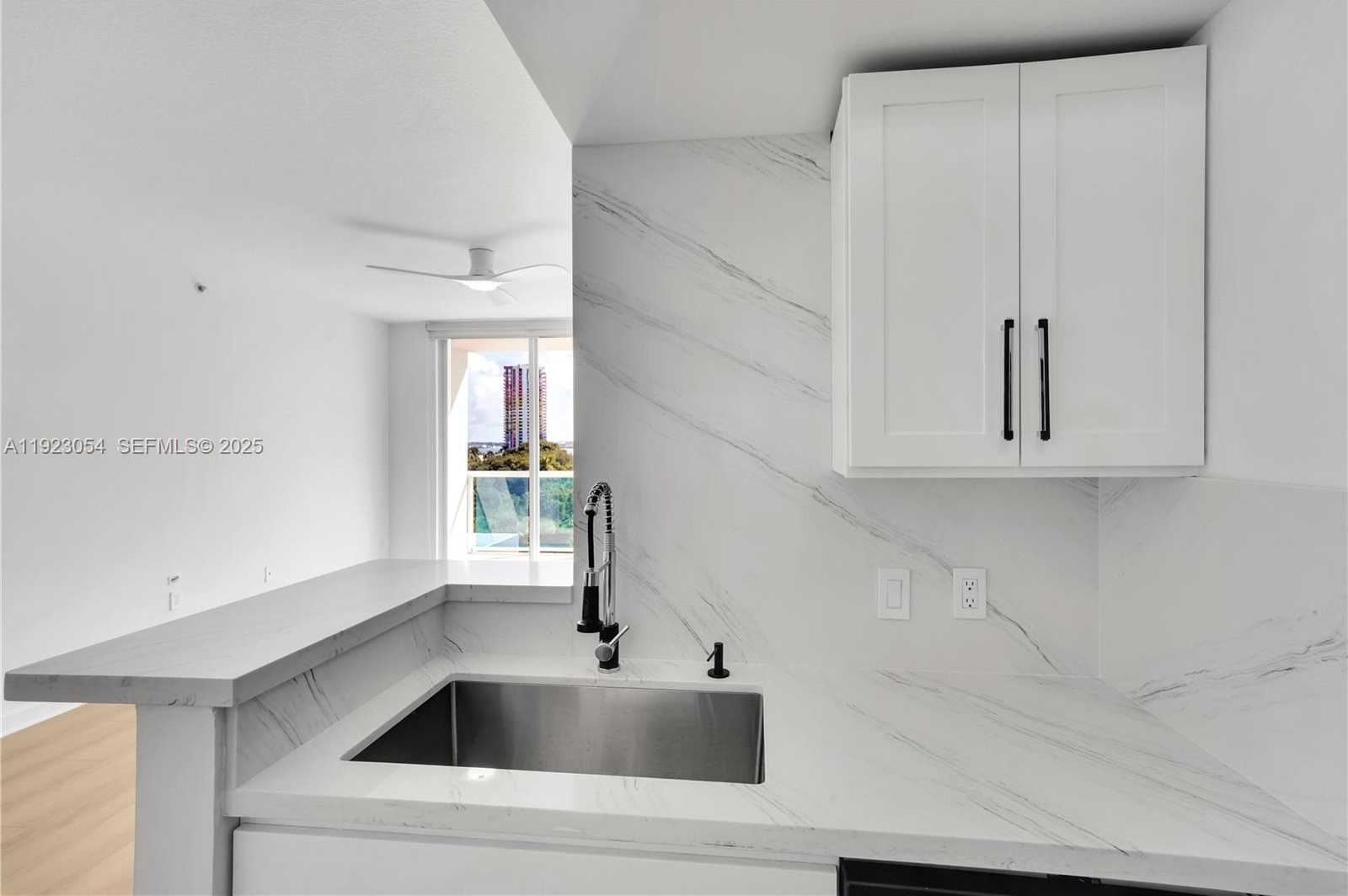 Small Image of 1723 SOUTH WEST 2ND AVE #909, Miami Number 11