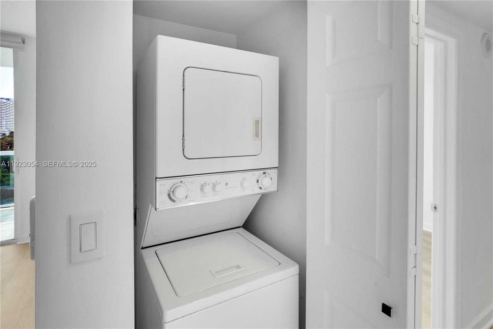 Small Image of 1723 SOUTH WEST 2ND AVE #909, Miami Number 13