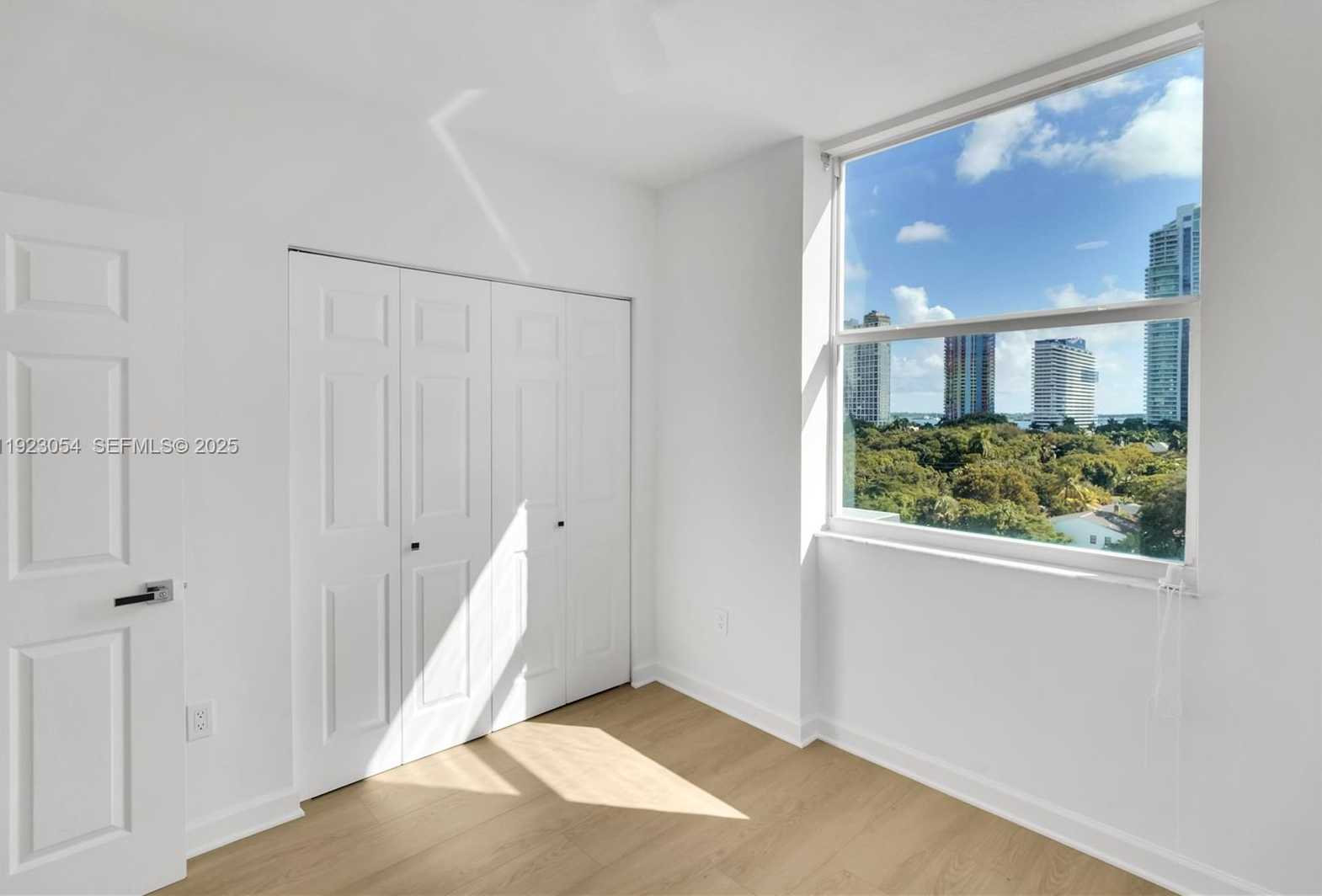 Small Image of 1723 SOUTH WEST 2ND AVE #909, Miami Number 15