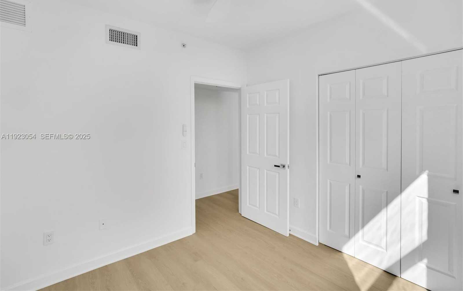 Small Image of 1723 SOUTH WEST 2ND AVE #909, Miami Number 16