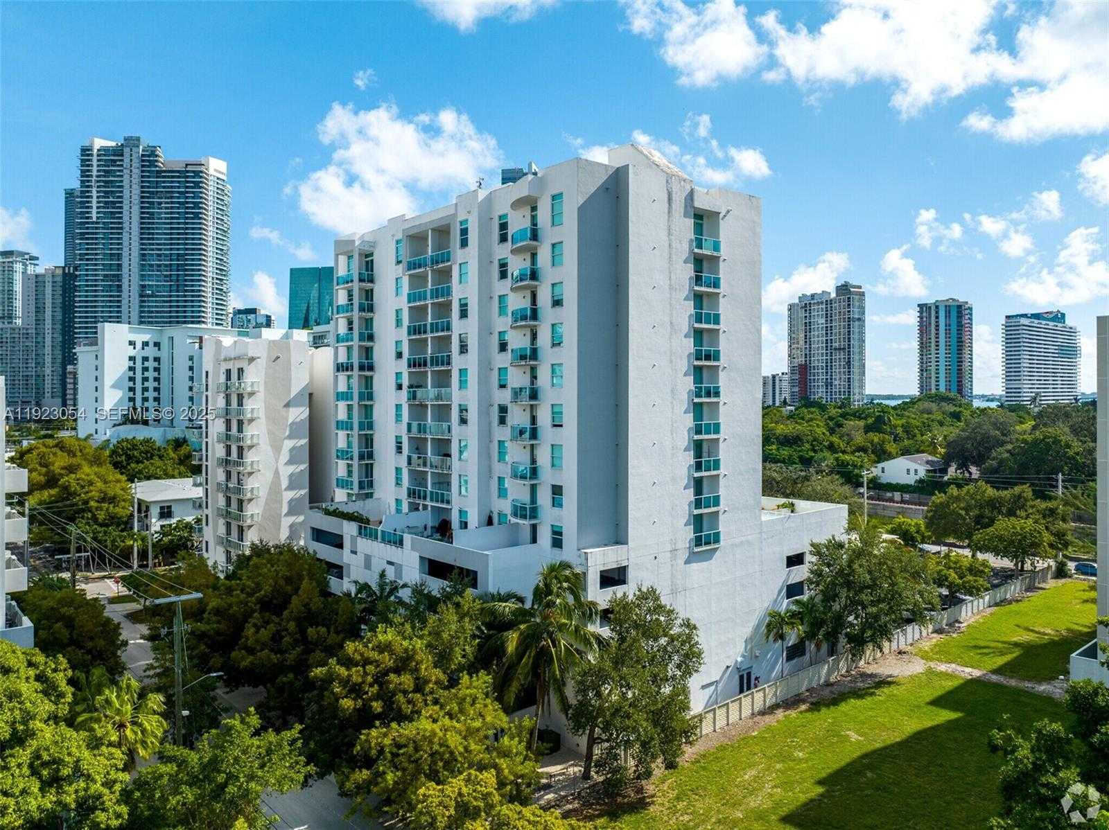Small Image of 1723 SOUTH WEST 2ND AVE #909, Miami Number 2