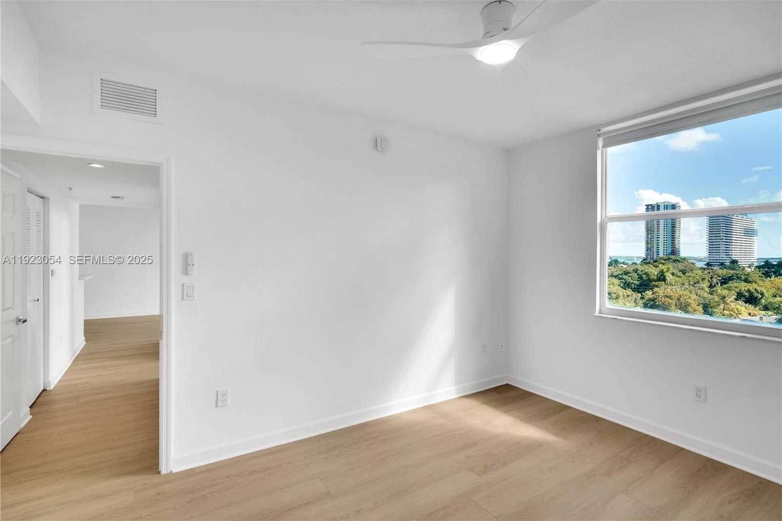 Small Image of 1723 SOUTH WEST 2ND AVE #909, Miami Number 22