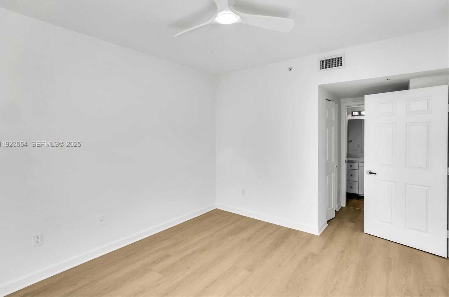 Small Image of 1723 SOUTH WEST 2ND AVE #909, Miami Number 24