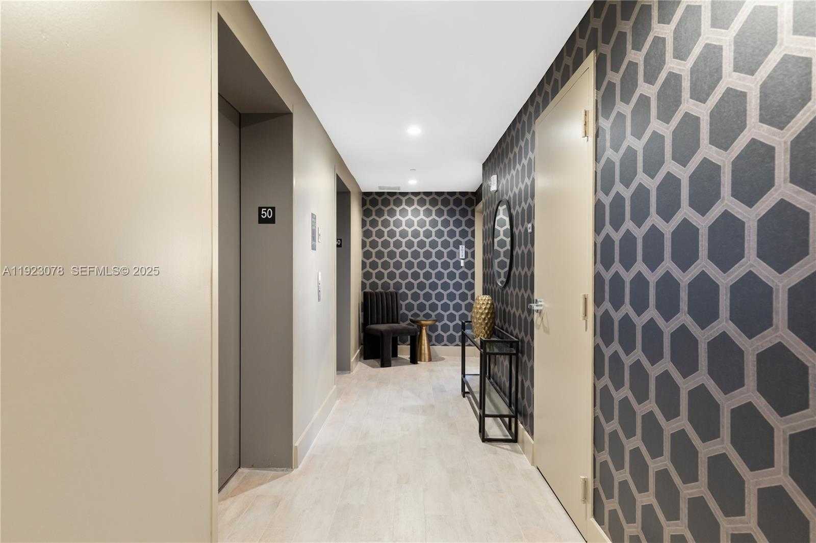 Small Image of 488 NORTH EAST 18TH ST #5012, Miami Number 20