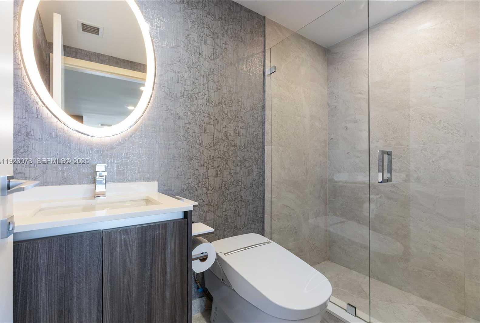 Small Image of 488 NORTH EAST 18TH ST #5012, Miami Number 23