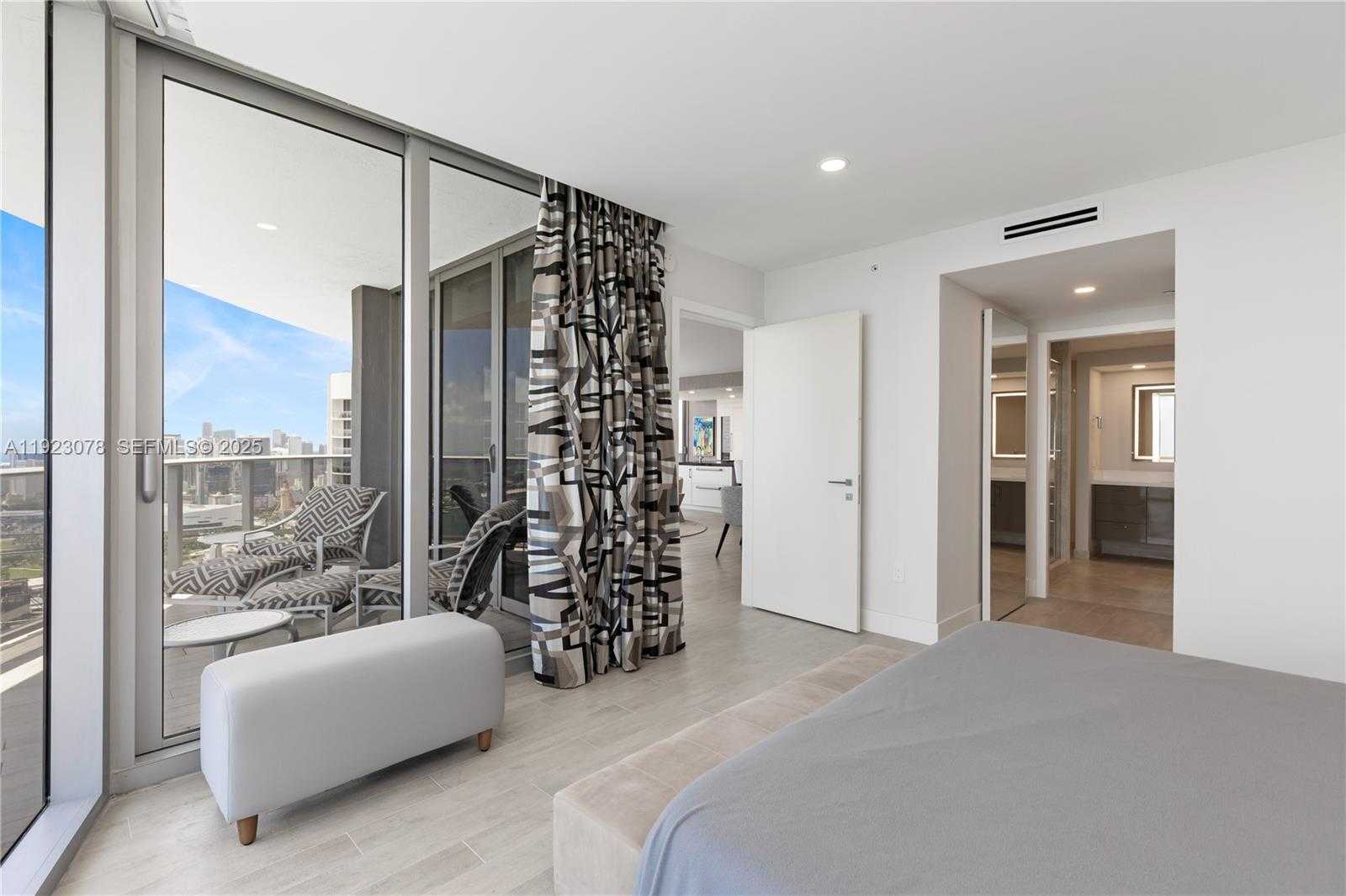 Small Image of 488 NORTH EAST 18TH ST #5012, Miami Number 40