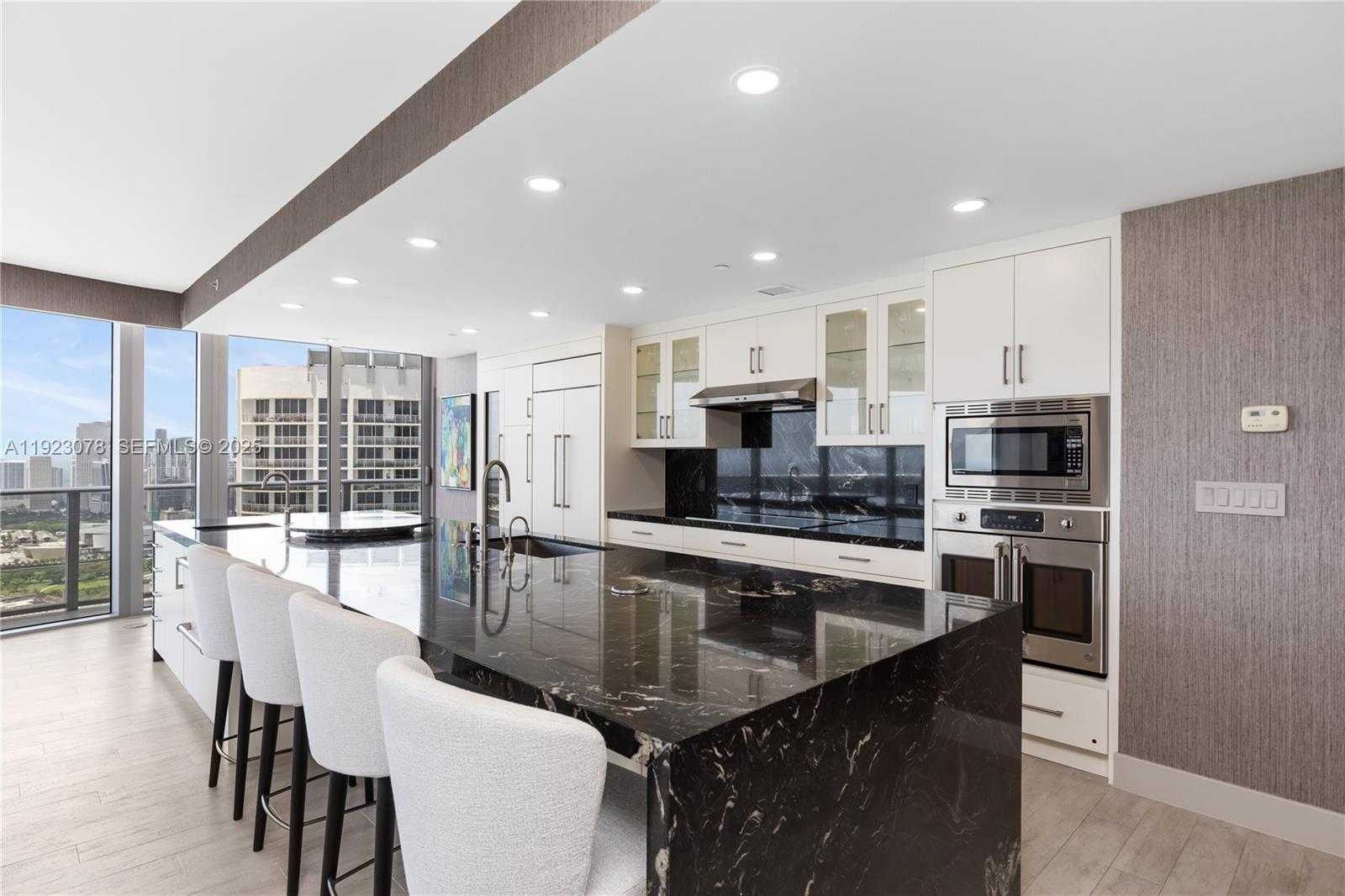 Small Image of 488 NORTH EAST 18TH ST #5012, Miami Number 7