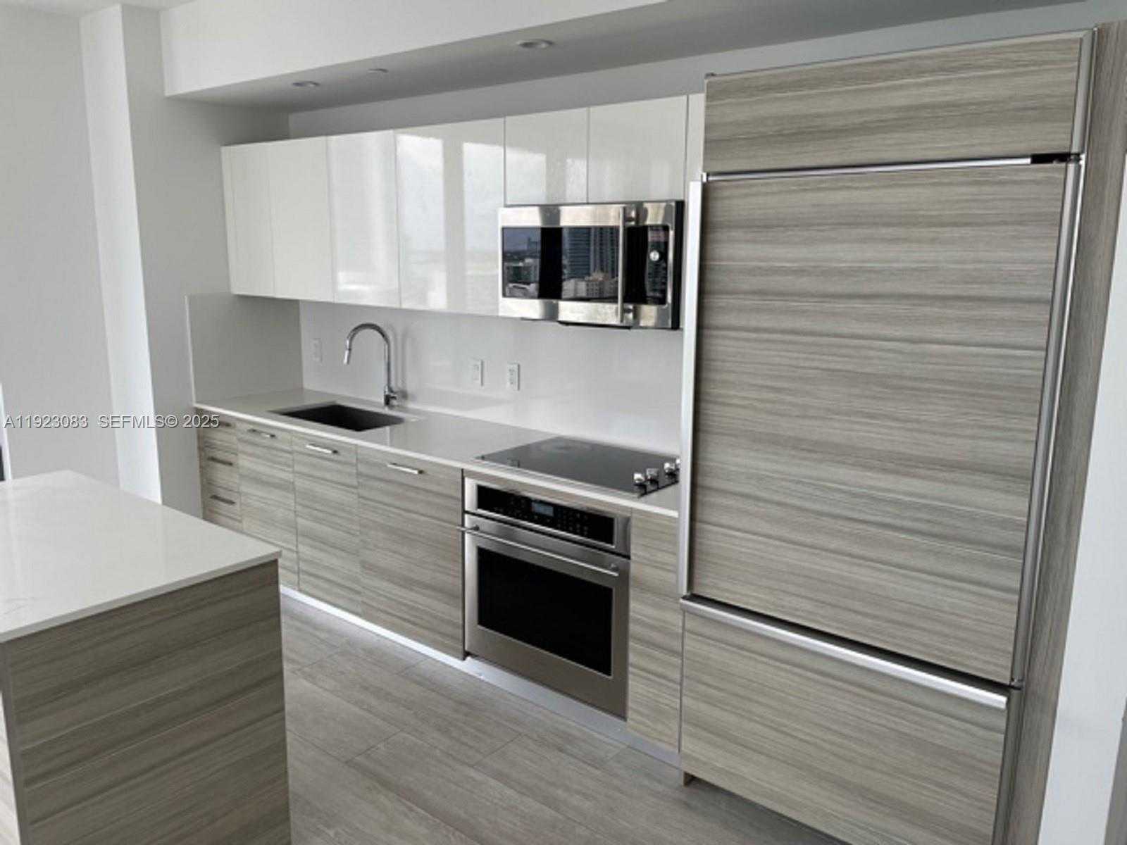 Small Image of 121 NORTH EAST 34TH ST #1604, Miami Number 10