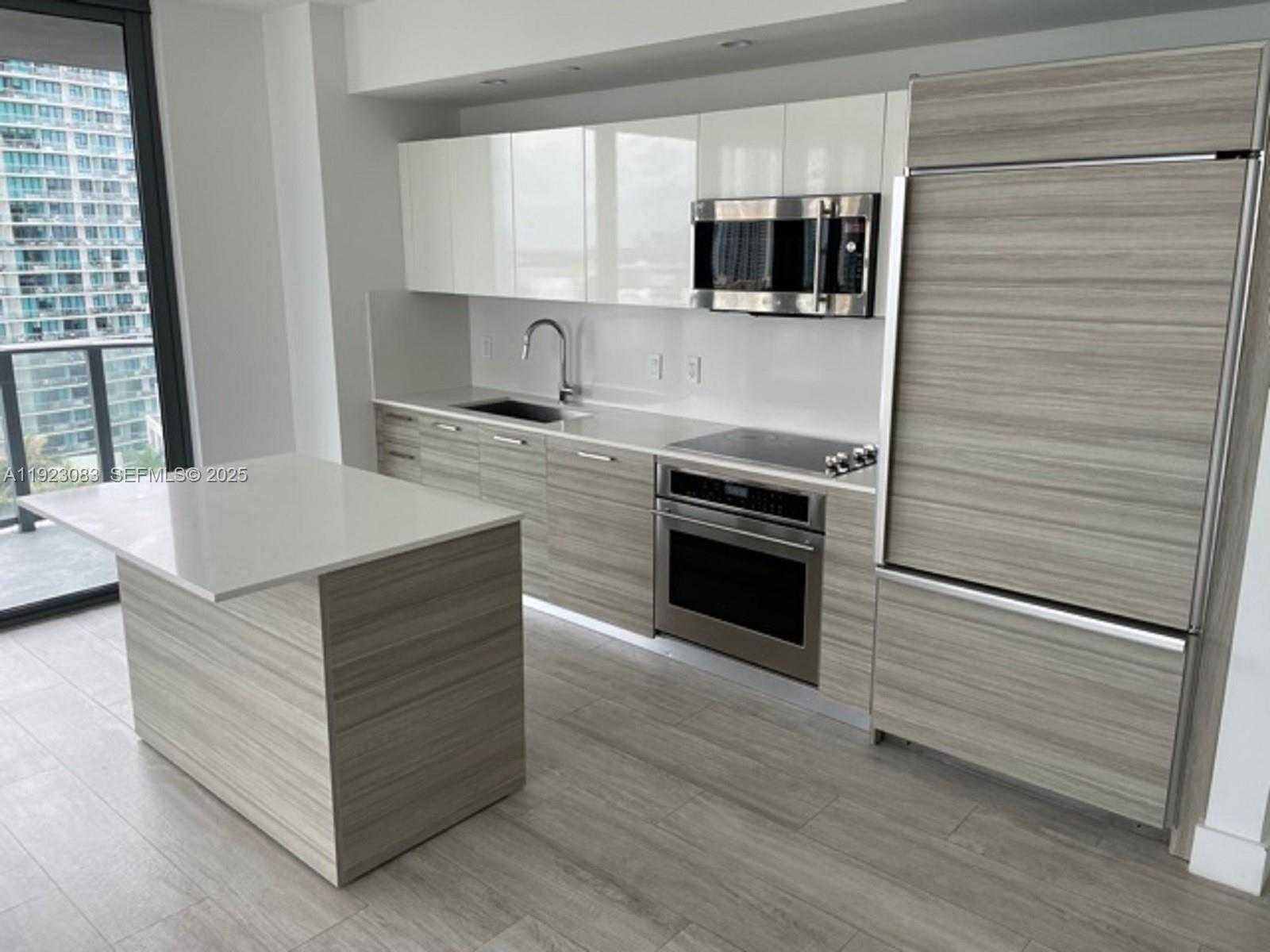 Small Image of 121 NORTH EAST 34TH ST #1604, Miami Number 12