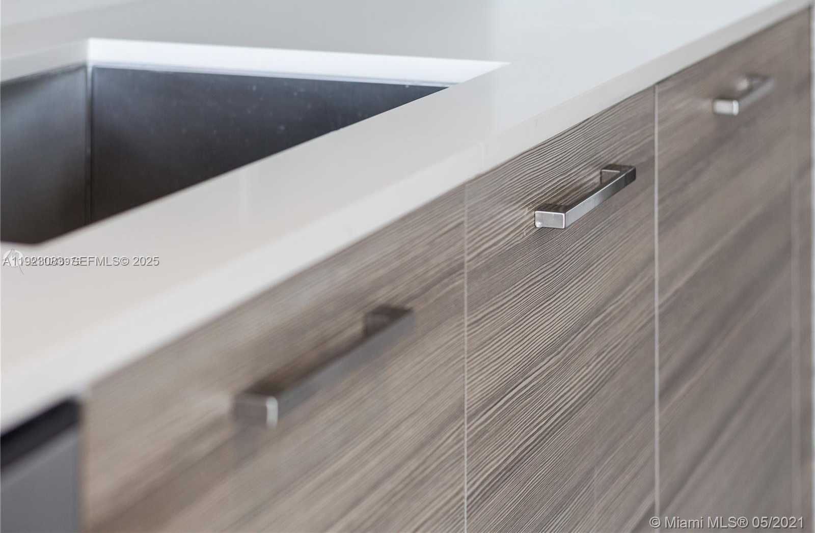 Small Image of 121 NORTH EAST 34TH ST #1604, Miami Number 5