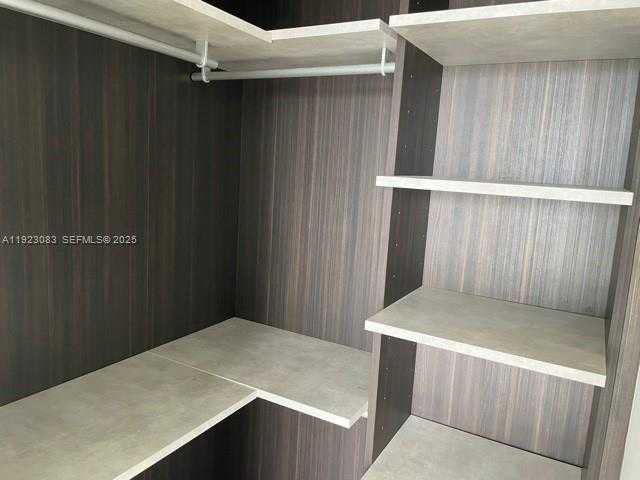 Small Image of 121 NORTH EAST 34TH ST #1604, Miami Number 7