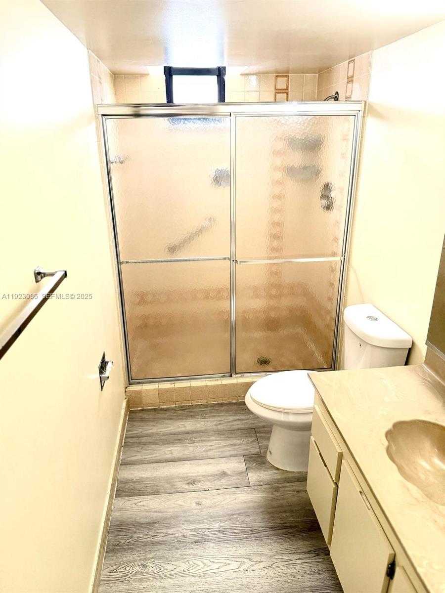 Imagen de Pequeño Objeto