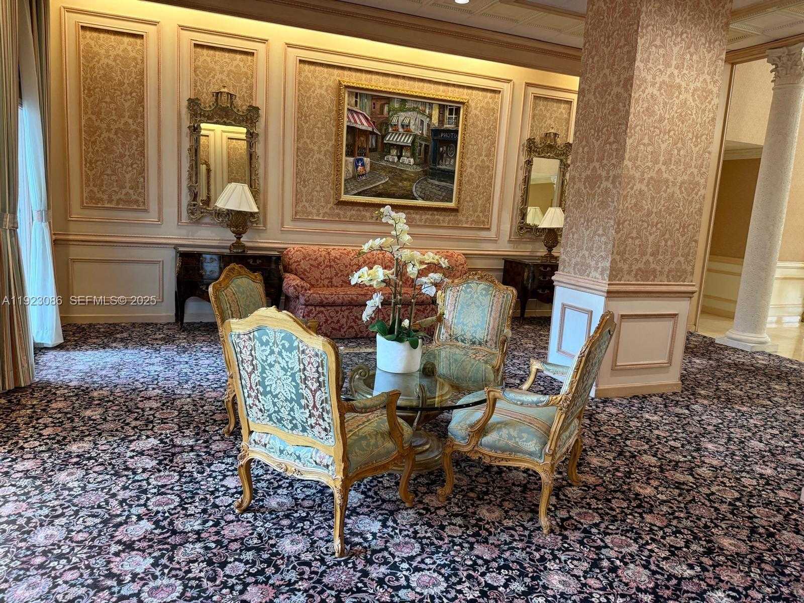 Imagen de Pequeño Objeto