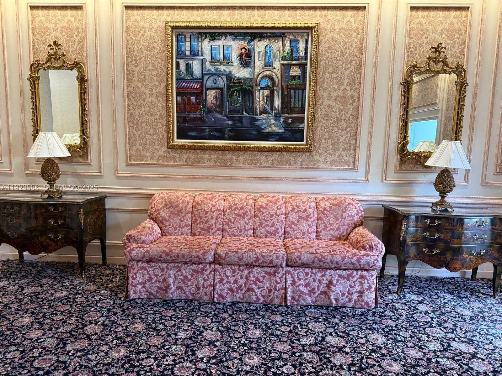 Imagen de Pequeño Objeto