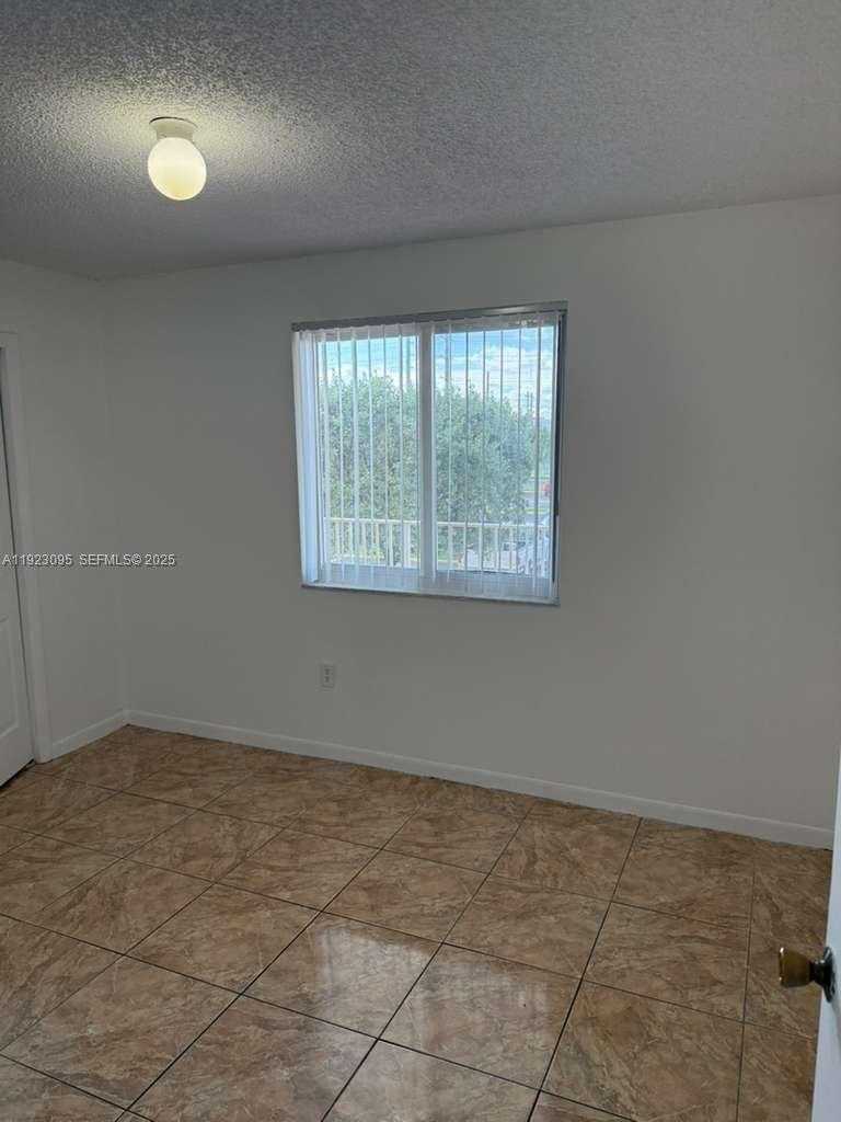 Small Image of 7000 NORTH WEST 186TH ST #4-226, Hialeah Number 5