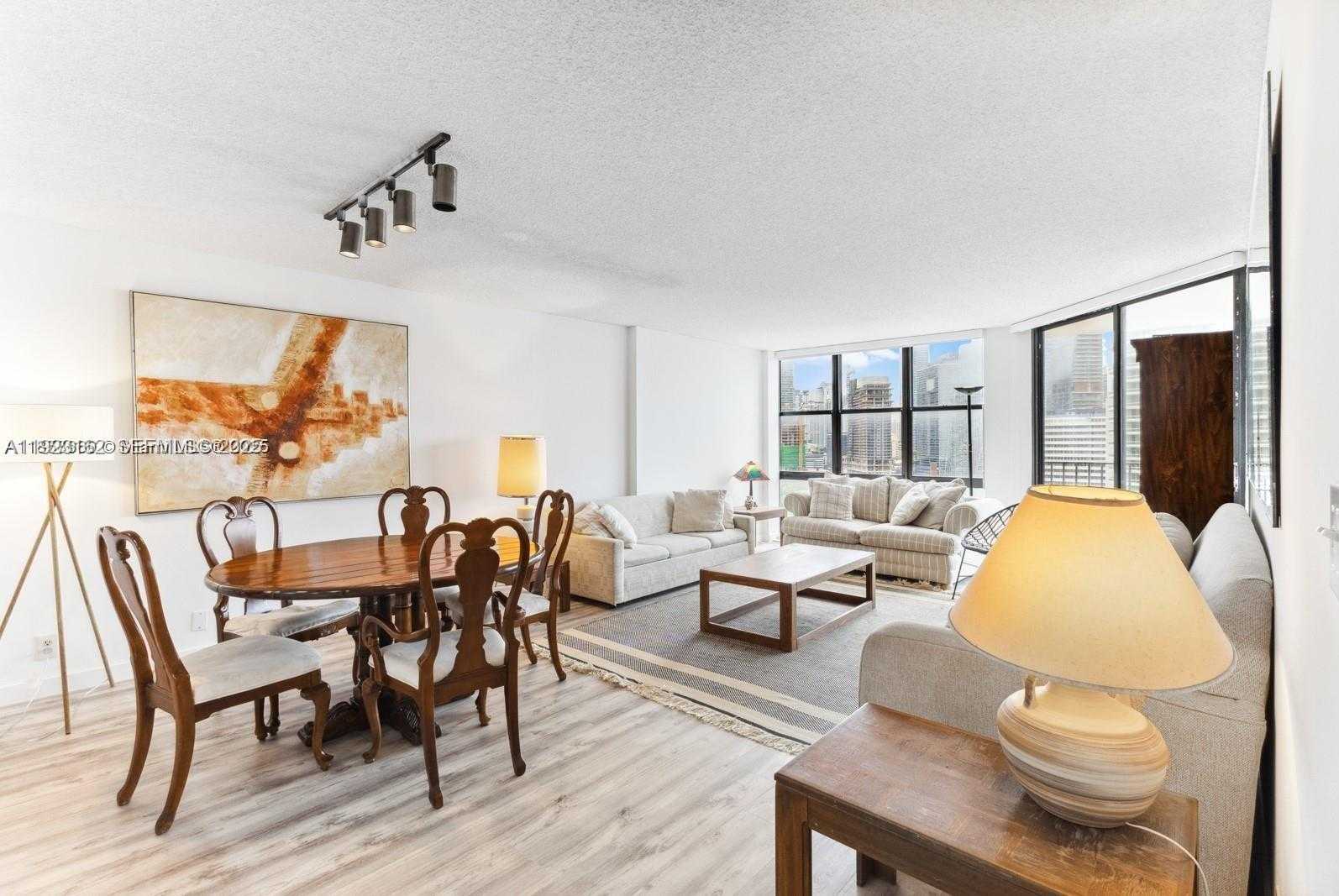 Small Image of 1901 BRICKELL AVE #B2413, Miami Number 4