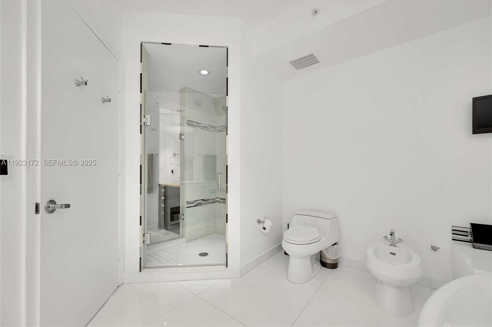 Small Image of 18201 COLLINS AVE #1002, Sunny Isles Beach Number 19