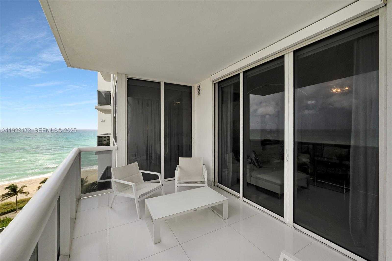 Small Image of 18201 COLLINS AVE #1002, Sunny Isles Beach Number 37