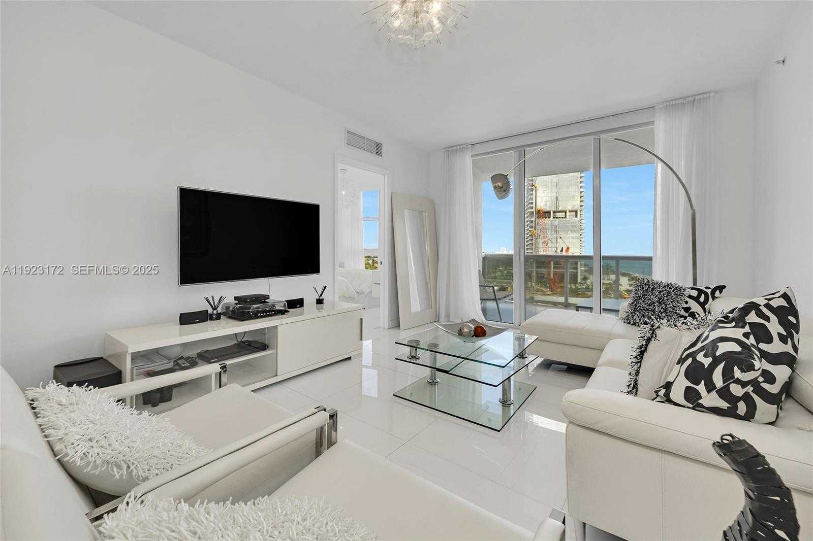Small Image of 18201 COLLINS AVE #1002, Sunny Isles Beach Number 43