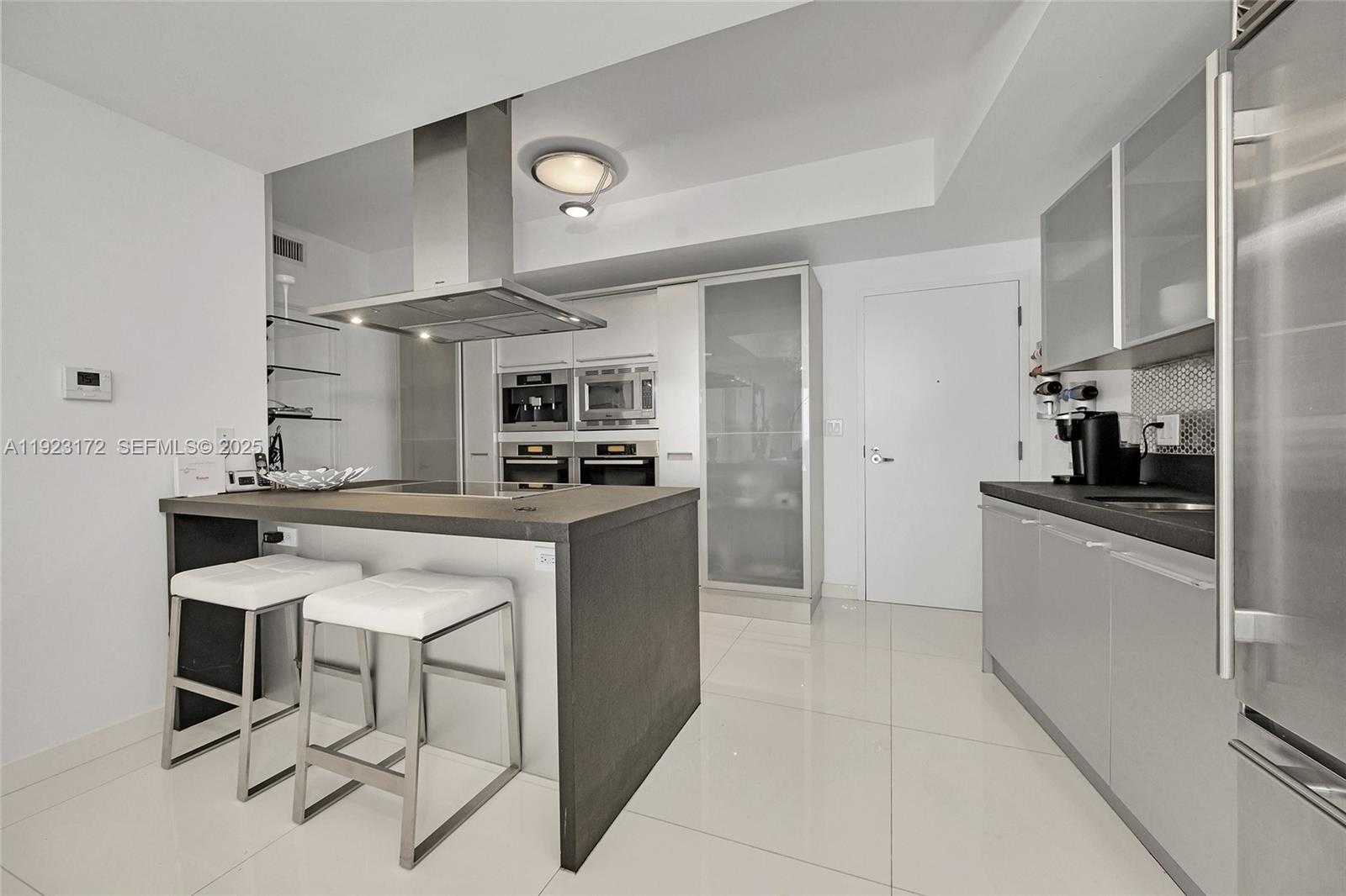 Small Image of 18201 COLLINS AVE #1002, Sunny Isles Beach Number 46