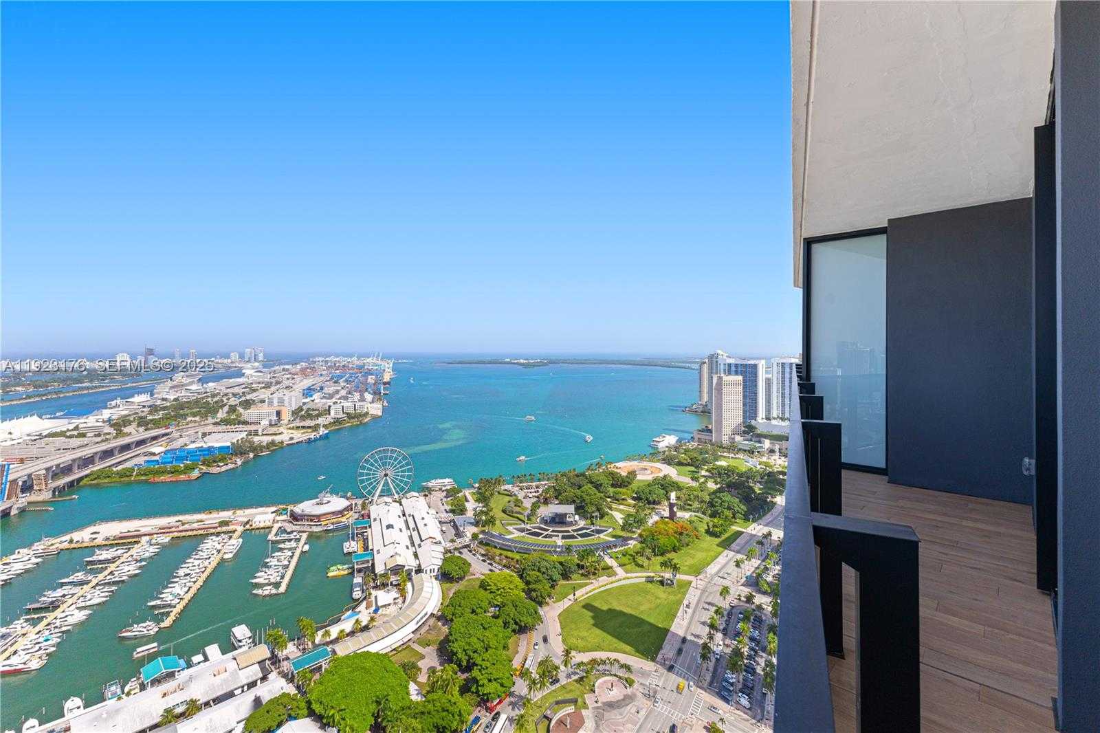 Small Image of 398 NORTH EAST 5TH ST #4310, Miami Number 23