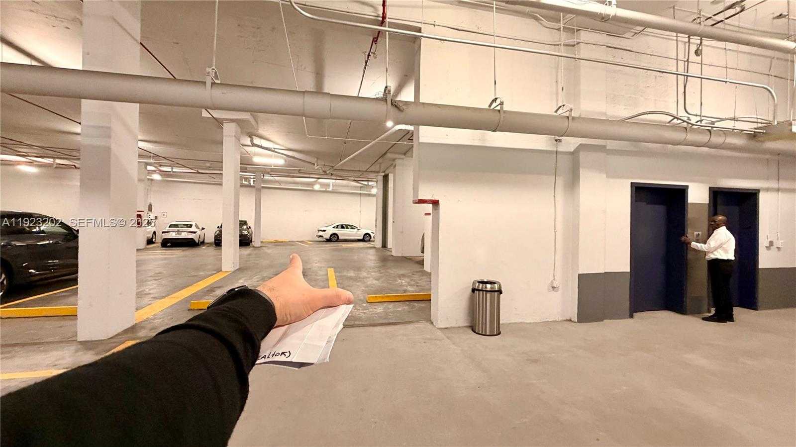 Small Image of 1541 BRICKELL AVE #C2705, Miami Number 13