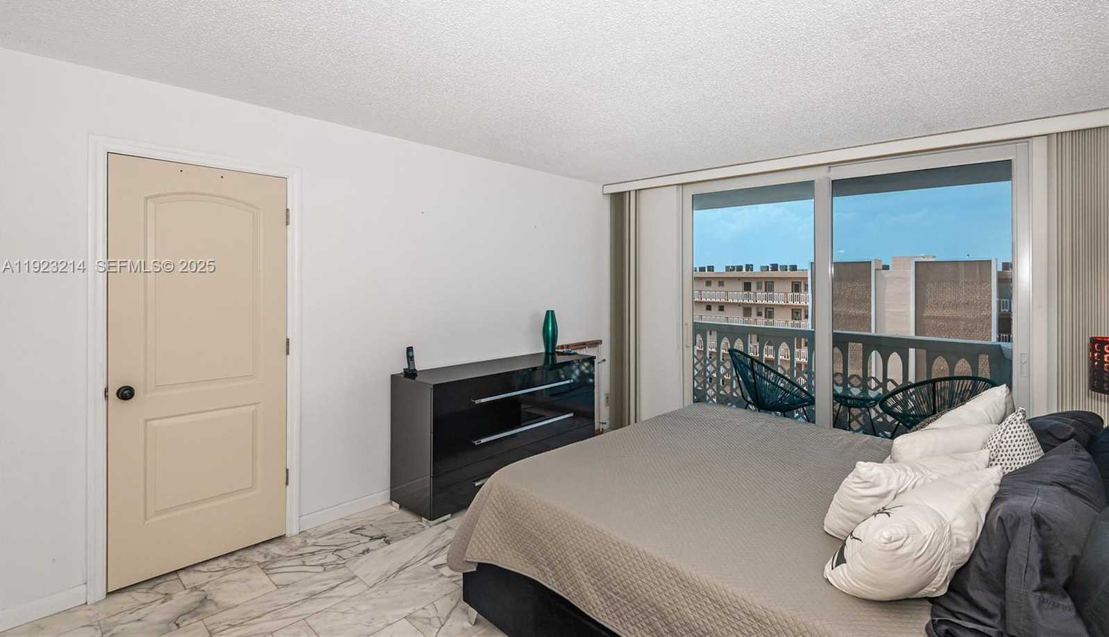 Small Image of 401 NORTH EAST 14TH AVE #705, Hallandale Beach Number 16