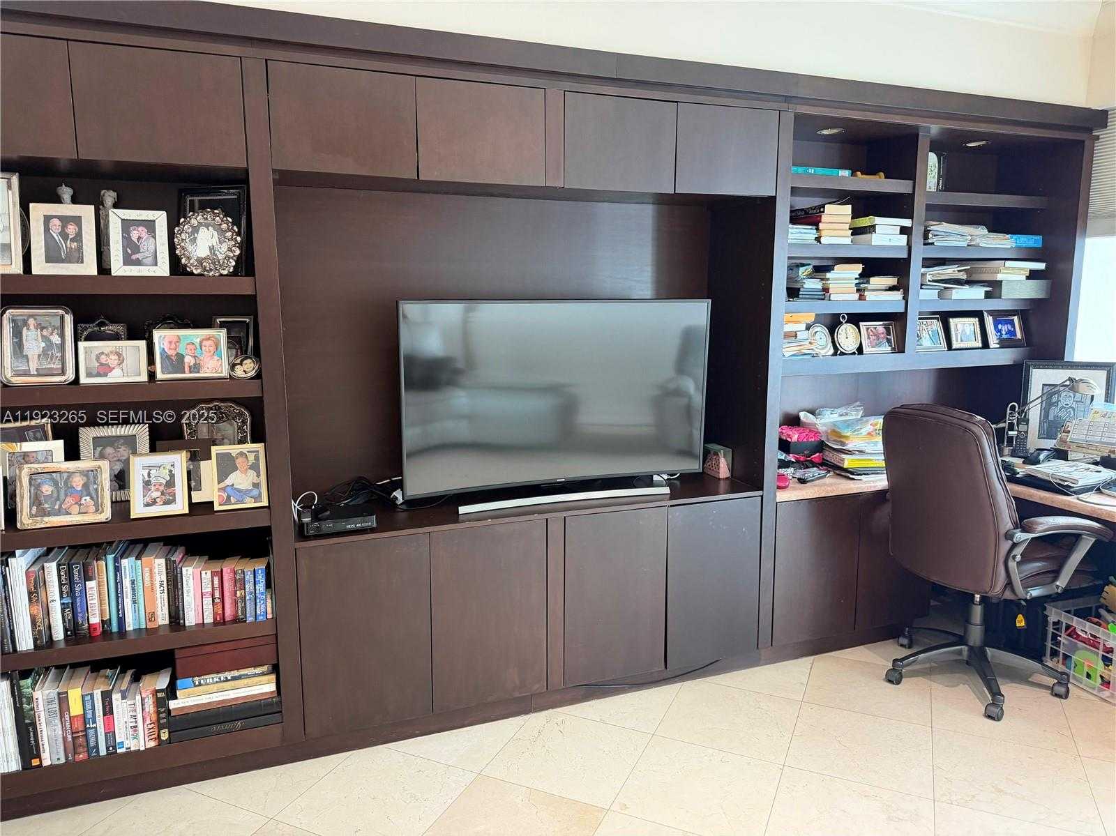 Small Image of 10101 COLLINS AVE #9A, Bal Harbour Number 11