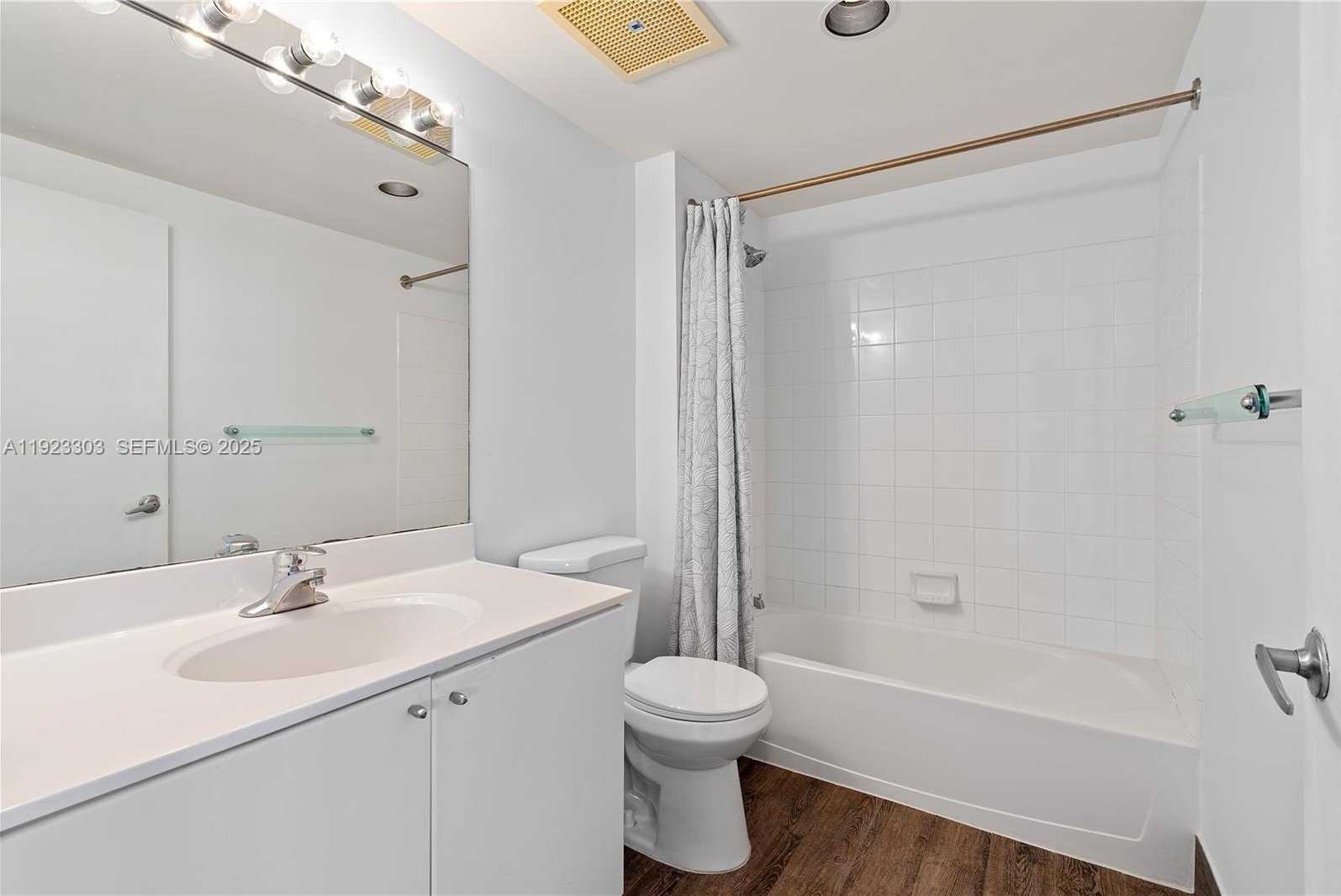 Small Image of 17375 EAST COLLINS AVE #1108, Sunny Isles Beach Number 13