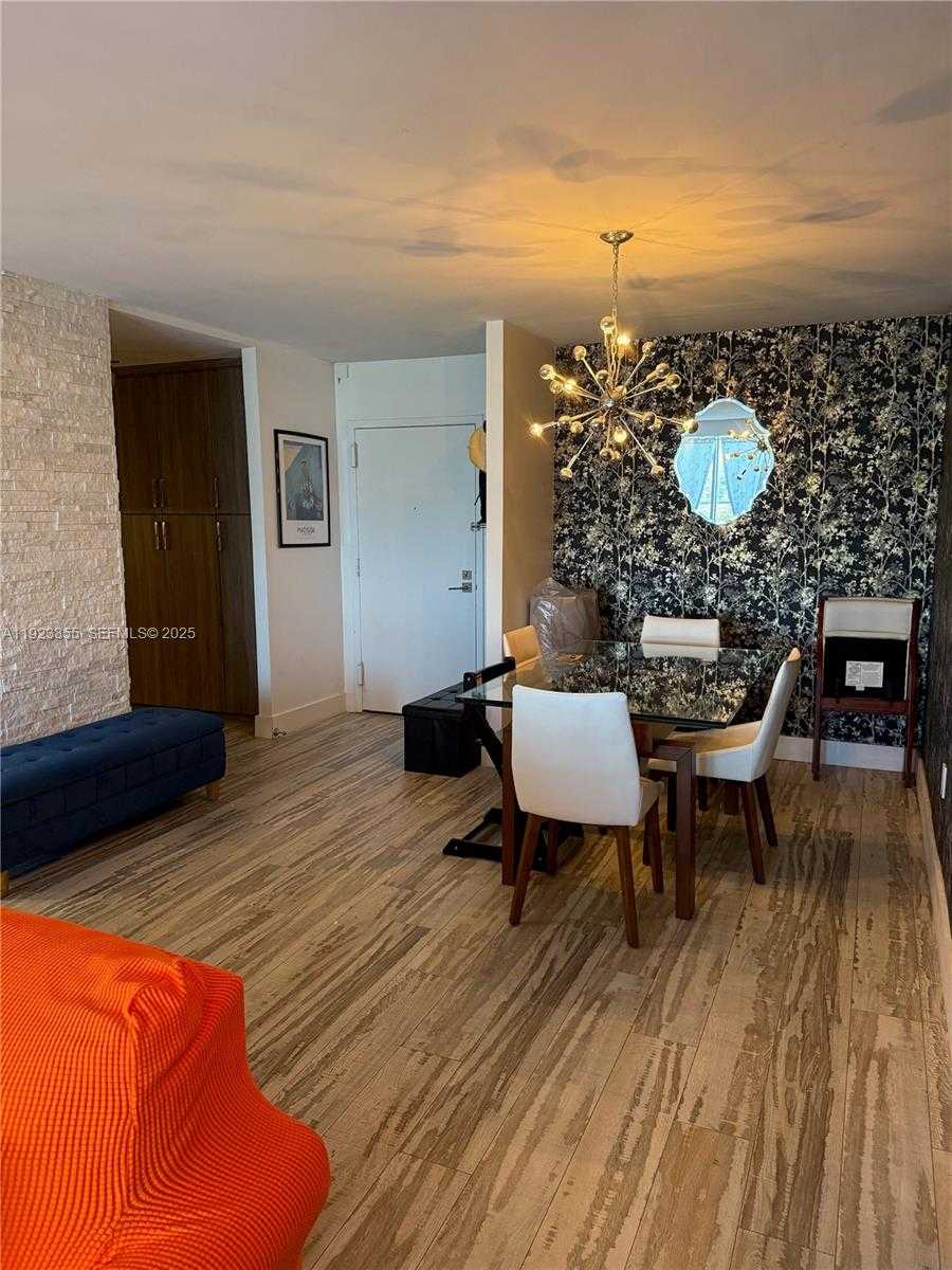 Small Image of 5750 COLLINS AVE #11D, Miami Beach Number 24